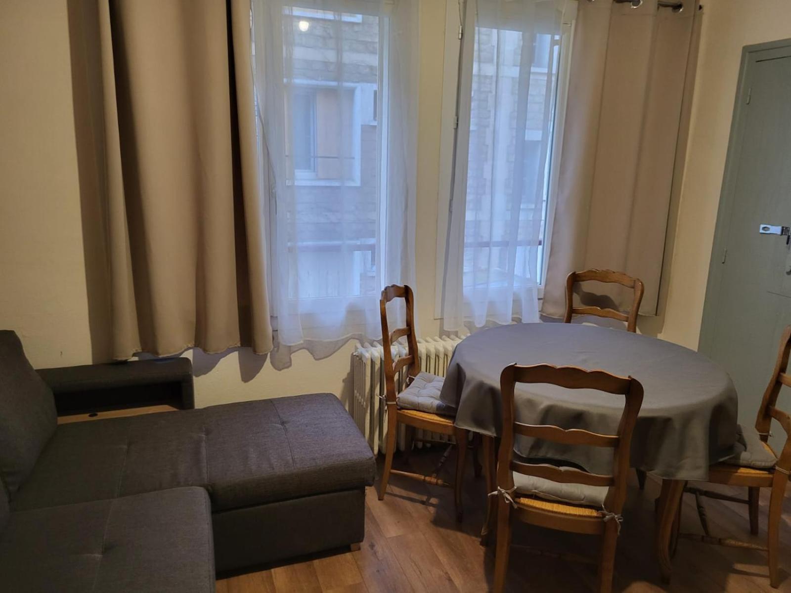 Séjour chez l'habitant 2 Chez L'habitant *