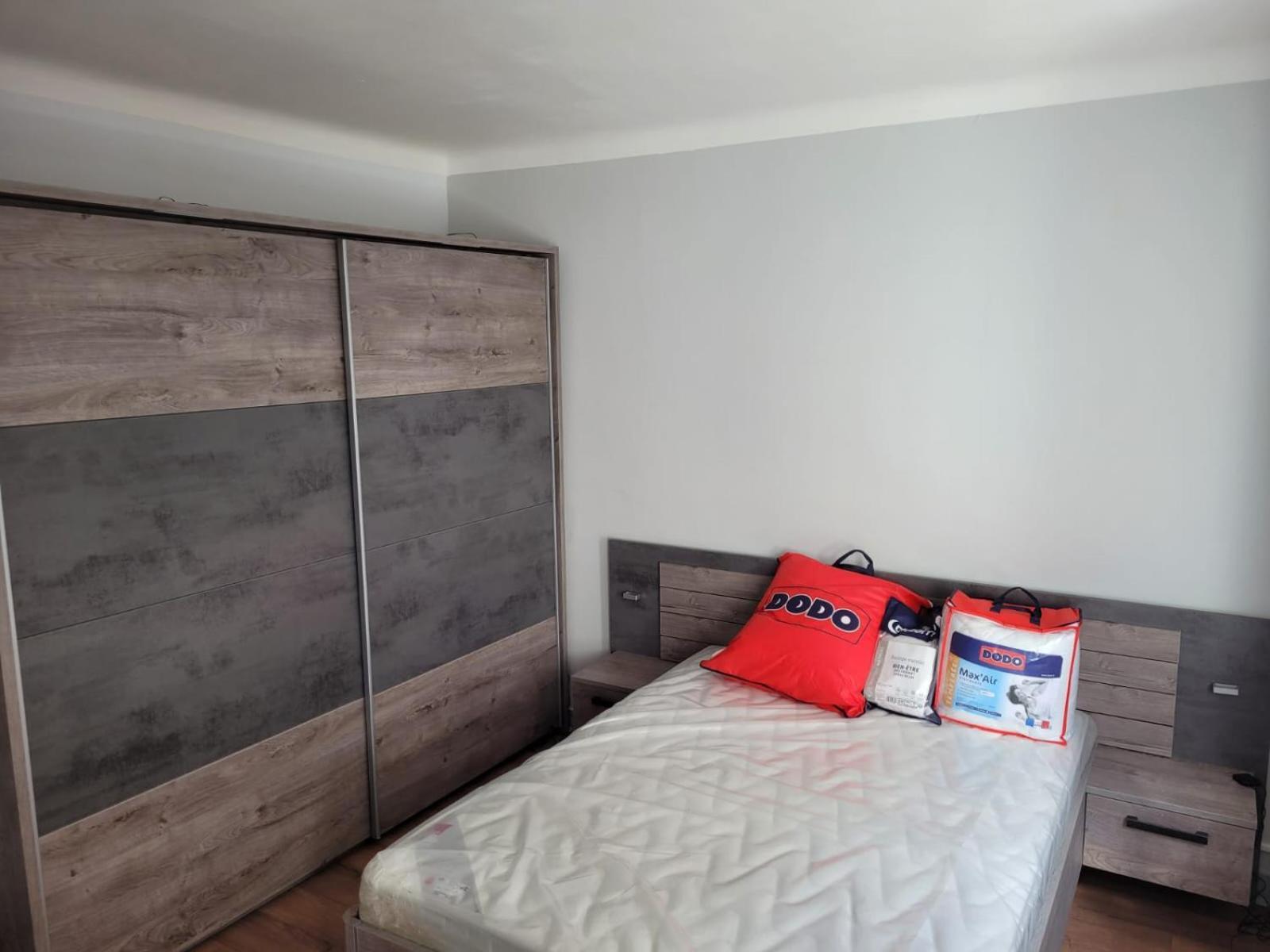 2 Chez L'habitant Séjour chez l'habitant Poitiers